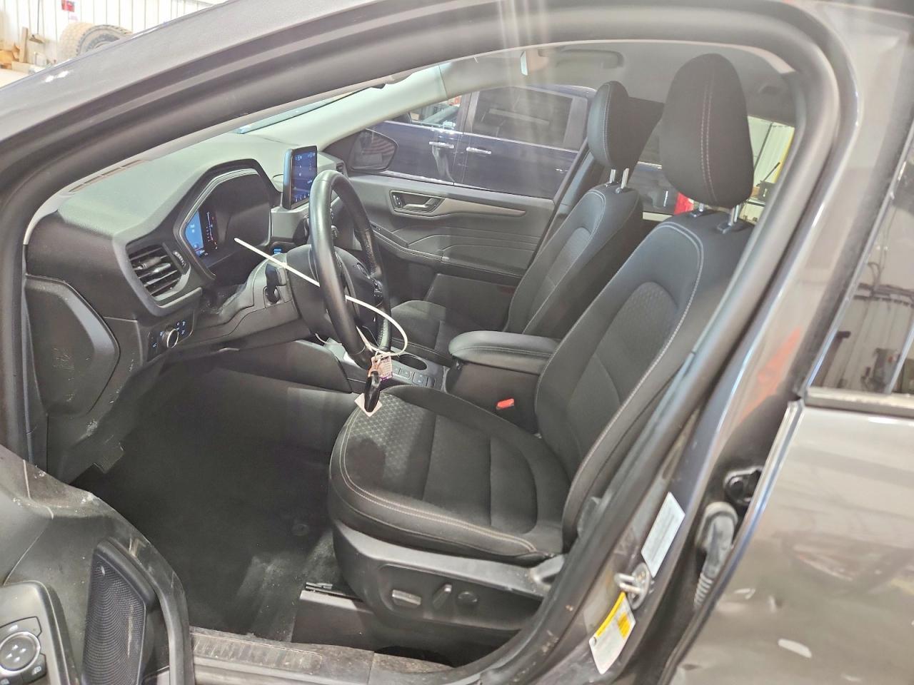 2024 Ford Escape Active - Image 7