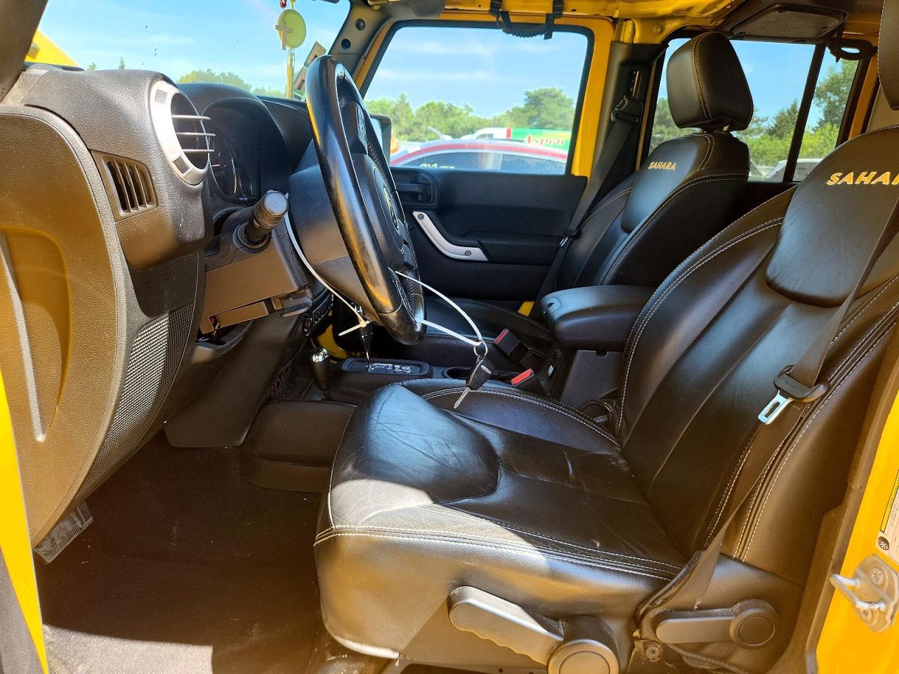 2015 Jeep Wrangler Unlimited Sahara - Фото 7