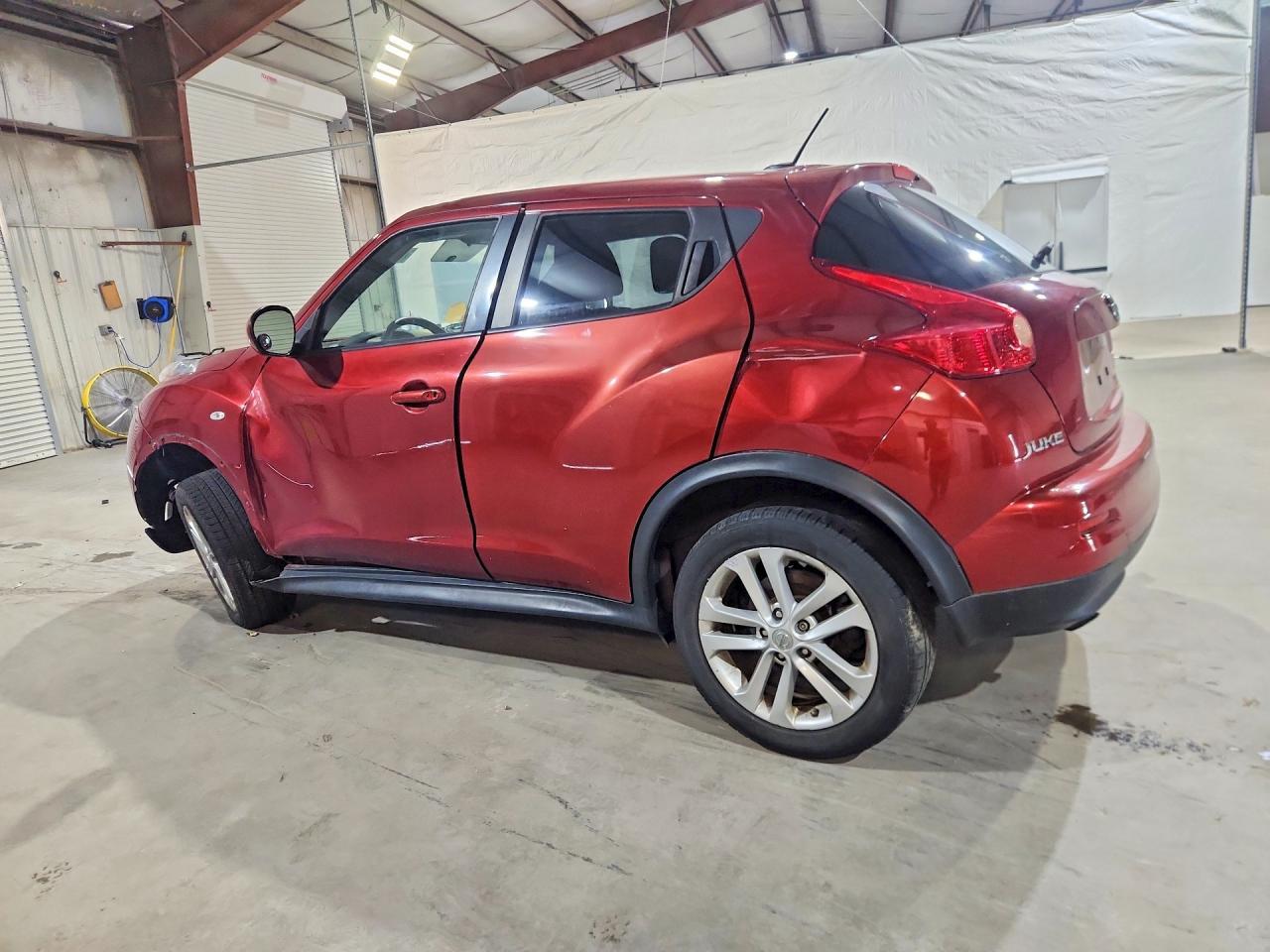 2011 Nissan Juke S - Фото 2