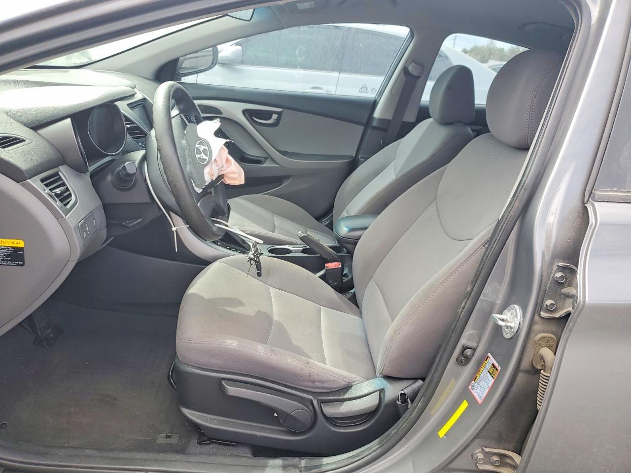 2014 Hyundai Elantra Se - Image 7