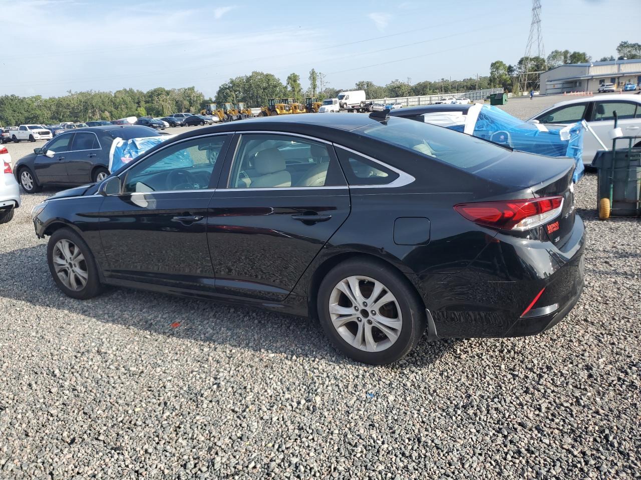 2019 Hyundai Sonata Se - Фото 2