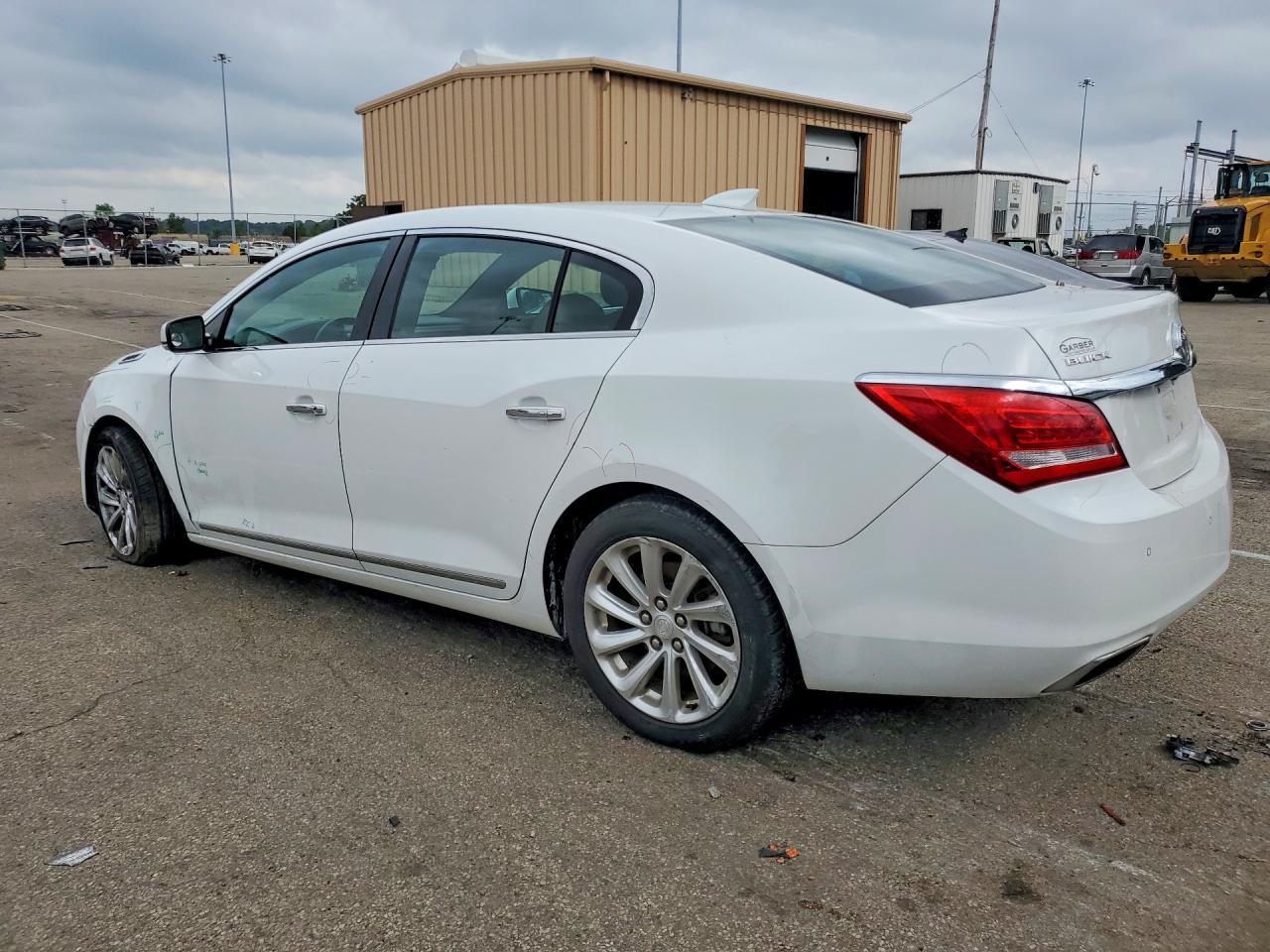 2015 Buick Lacrosse - Фото 2
