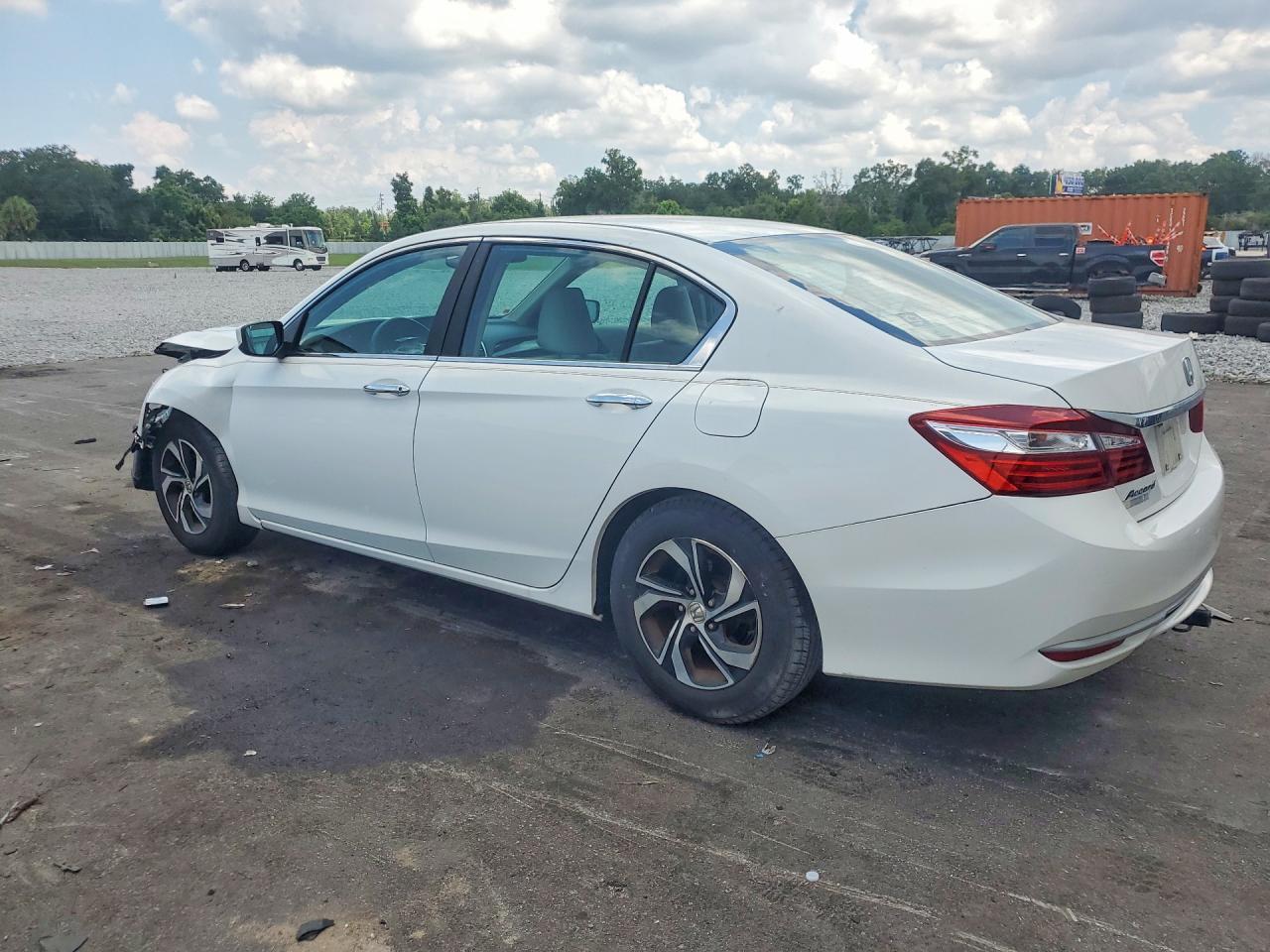 2016 Honda Accord Lx - Фото 2
