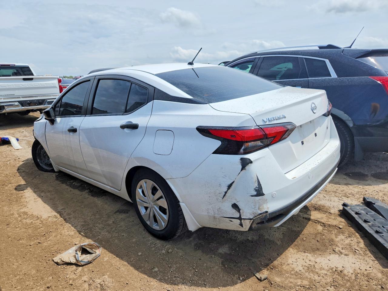 2024 Nissan Versa S - Фото 2
