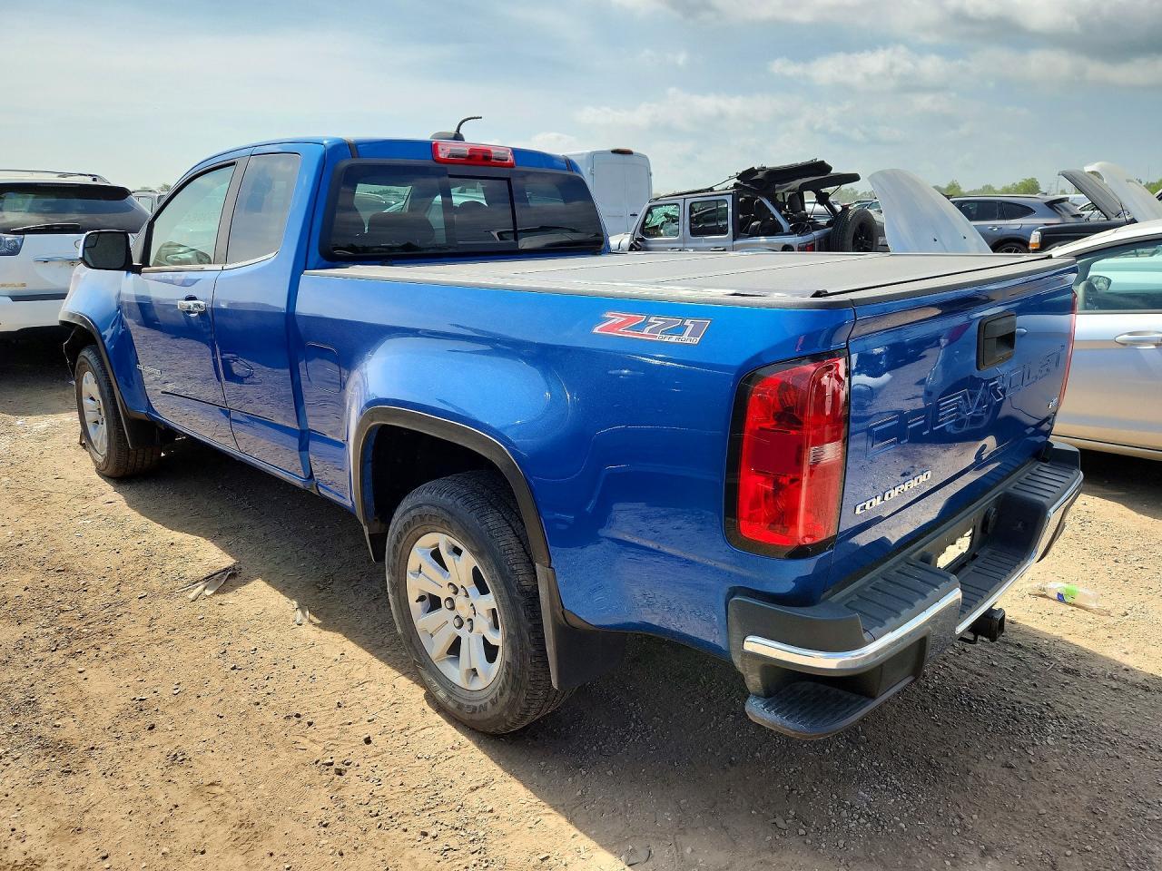 2021 Chevrolet Colorado Lt - Фото 2