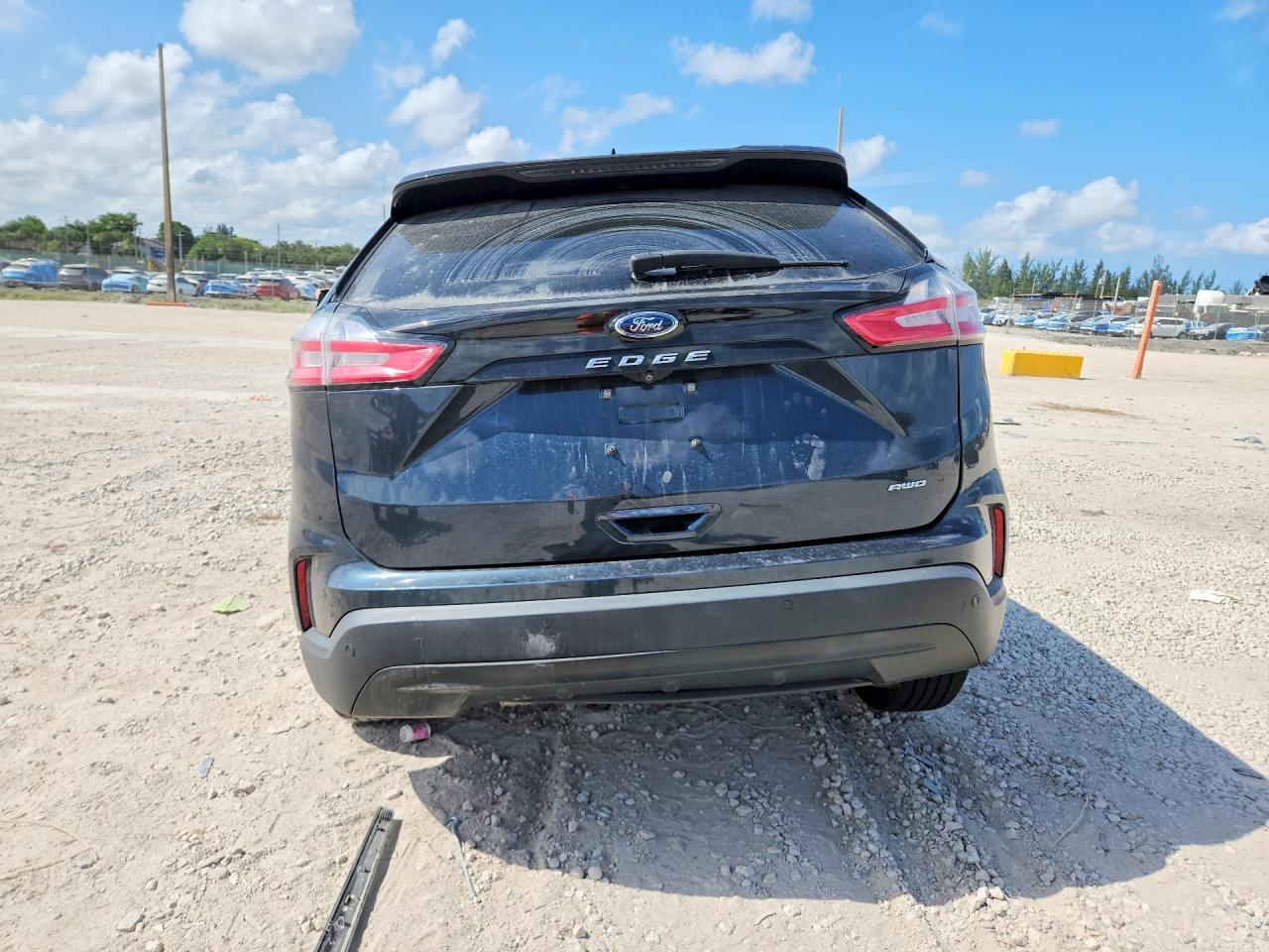 2022 Ford Edge Se - Фото 6