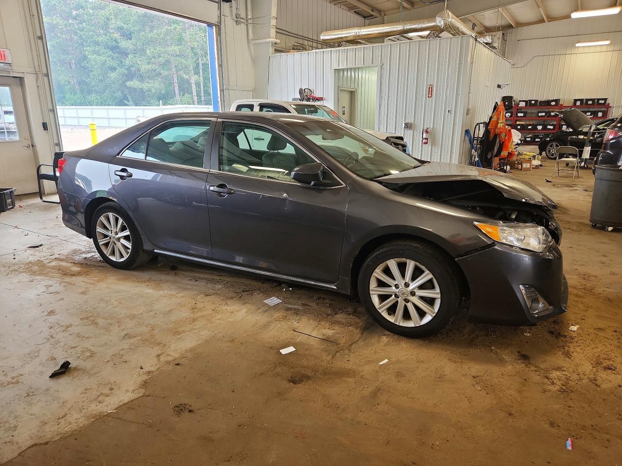 2012 Toyota Camry Xle - Фото 4