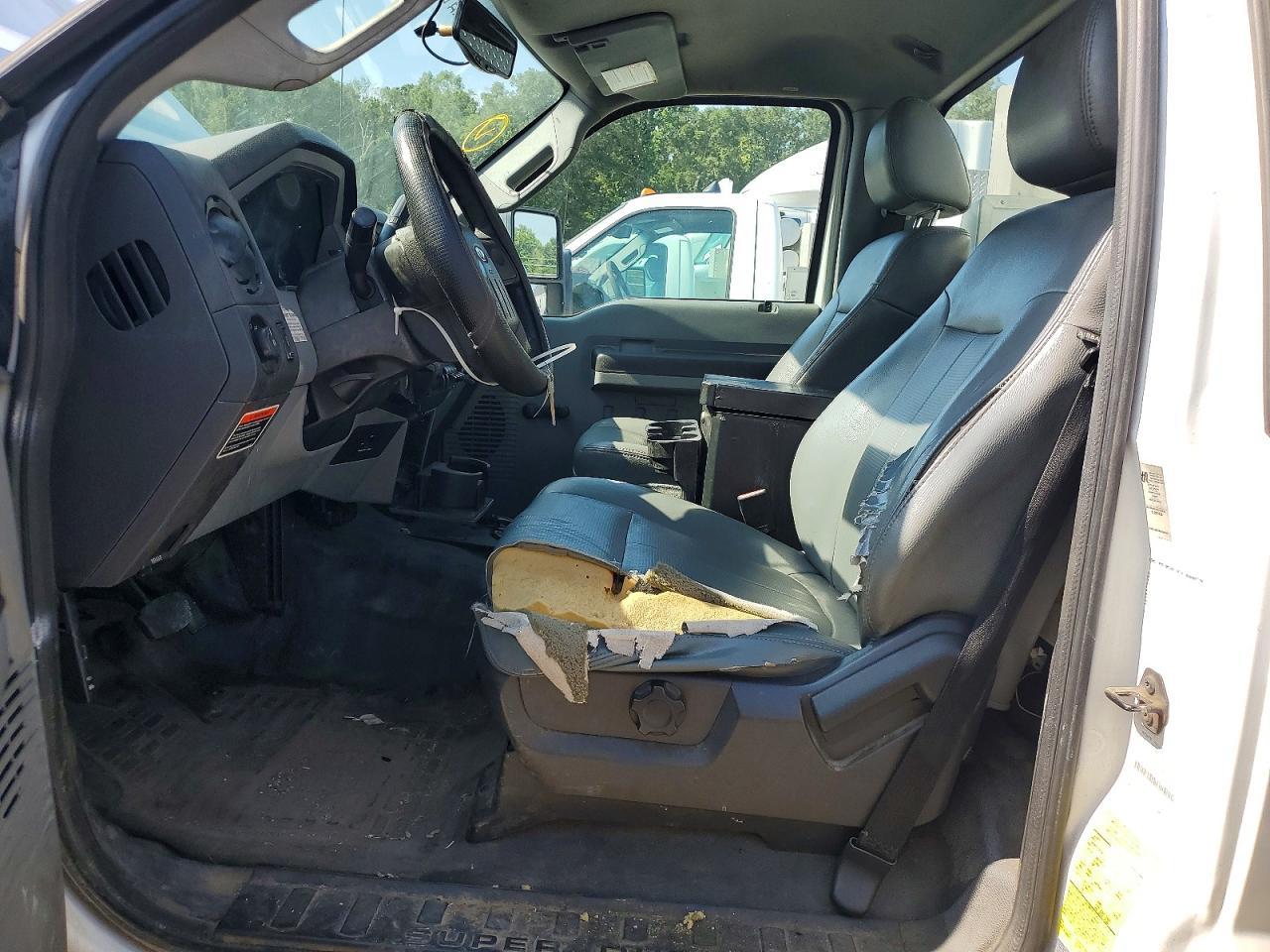 2012 Ford F450 Super Duty - Image 7
