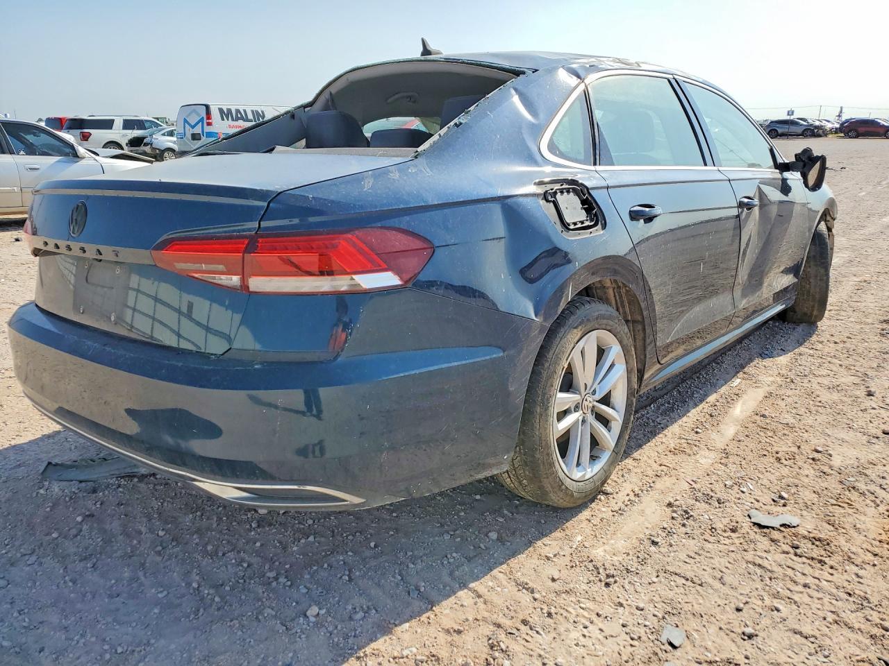 2020 Volkswagen Passat Se - Фото 3
