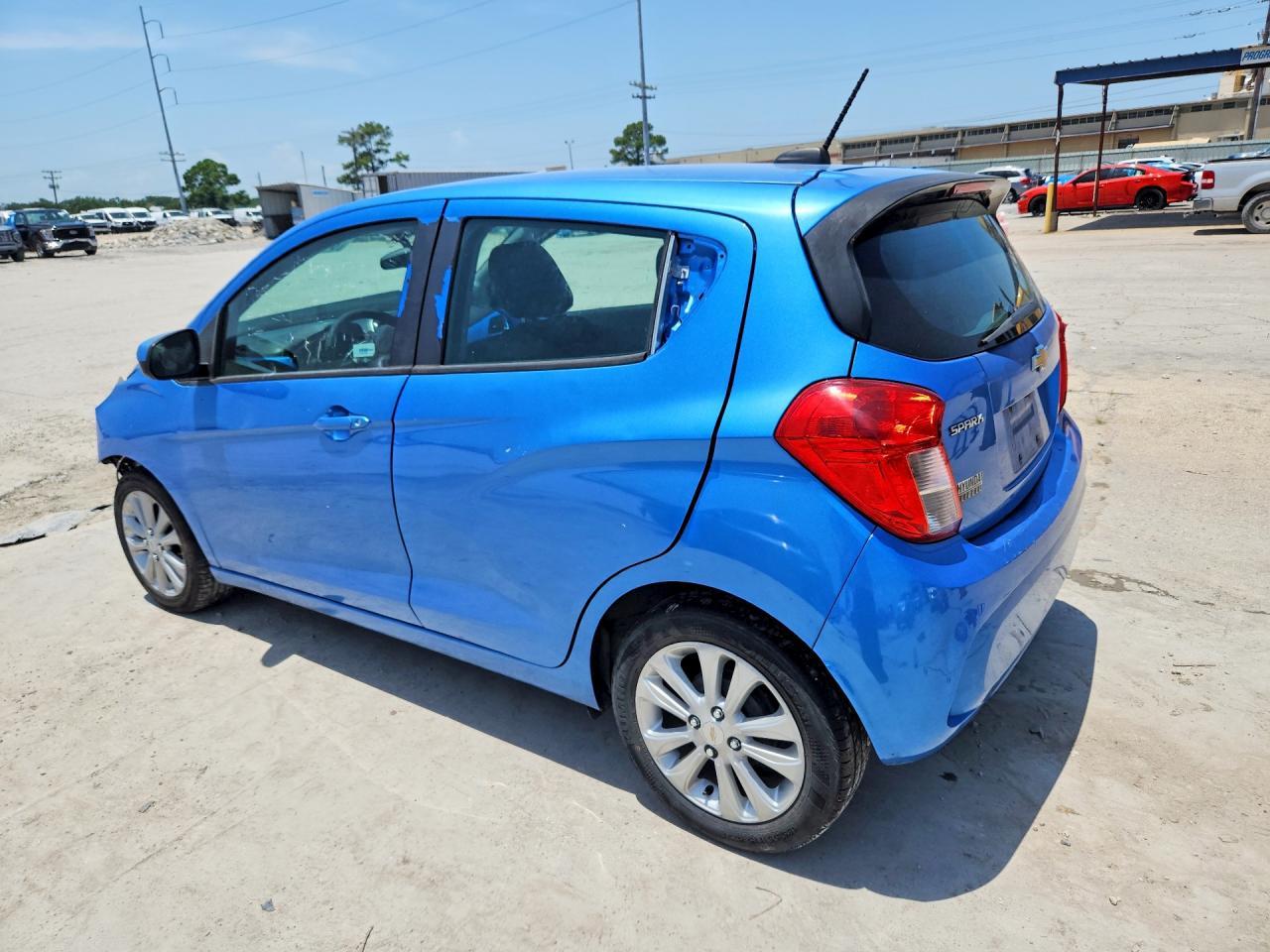 2017 Chevrolet Spark 1Lt - Фото 2