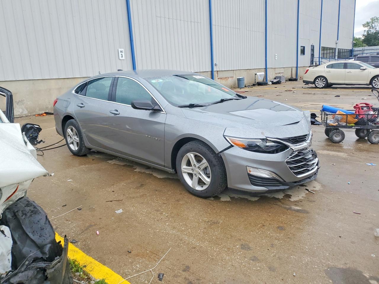 2024 Chevrolet Malibu Ls - Image 4