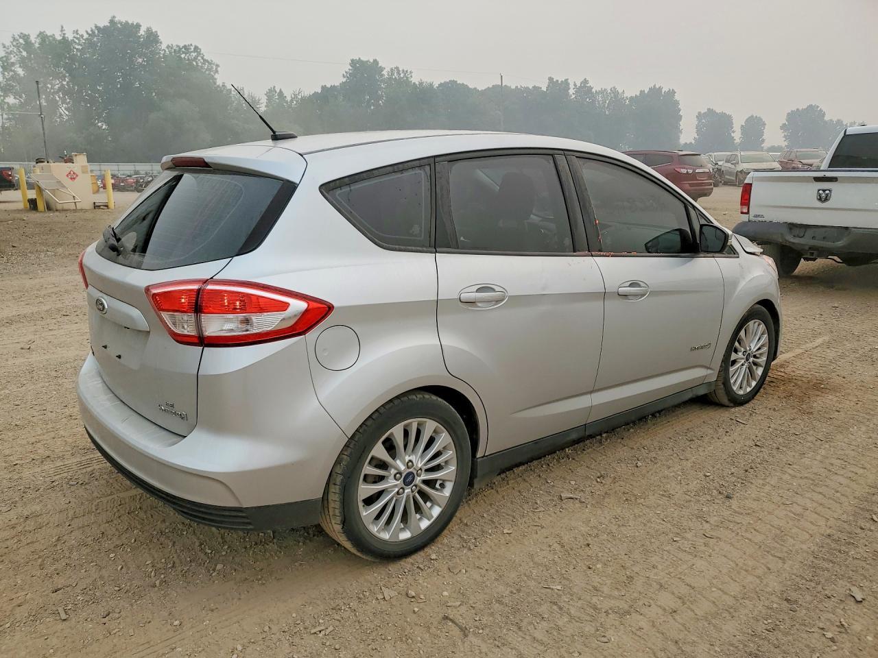 2018 Ford C-Max Se - Фото 3
