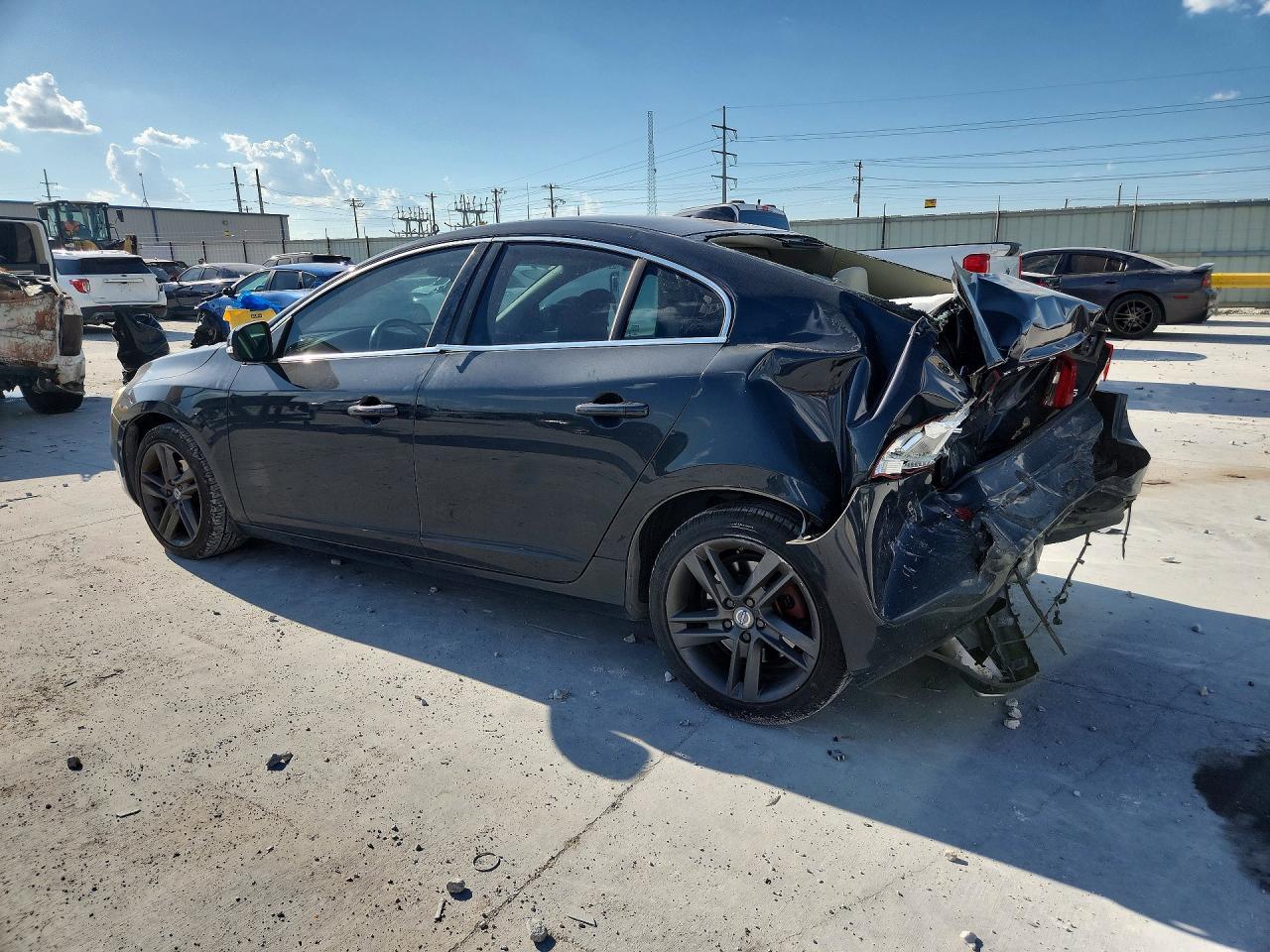 2015 Volvo S60 Platinum - Фото 2