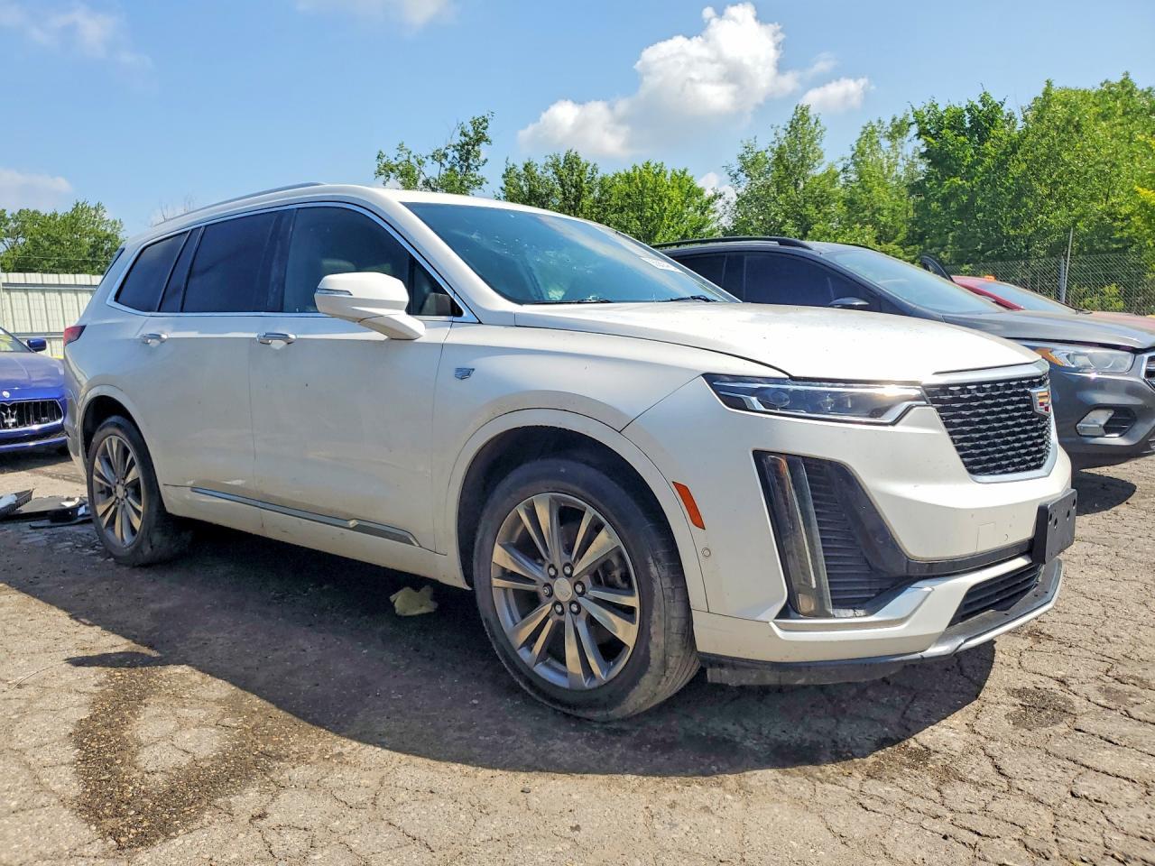 2022 Cadi Xt6 Premiu - Фото 4