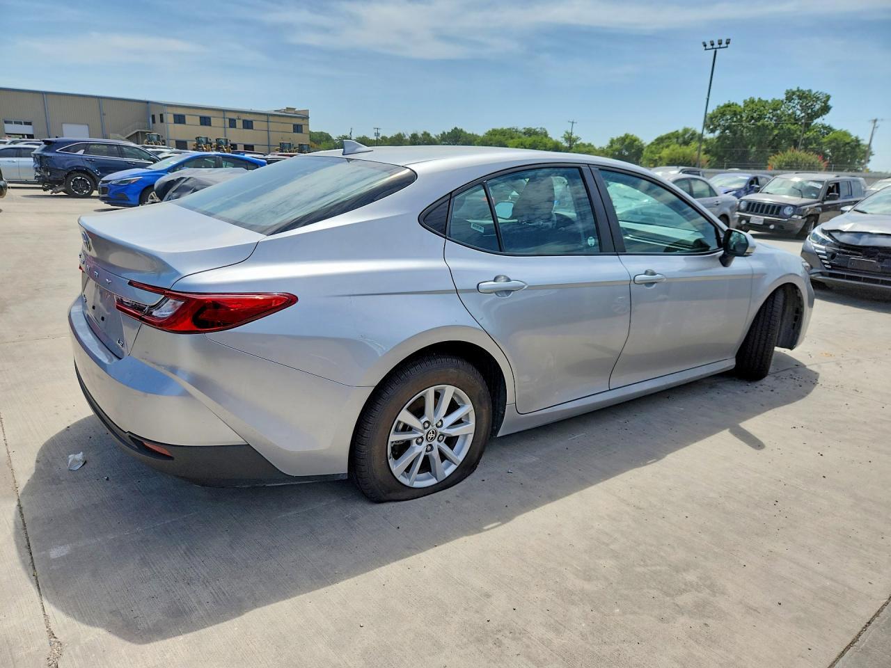 2025 Toyota Camry Le - Image 3