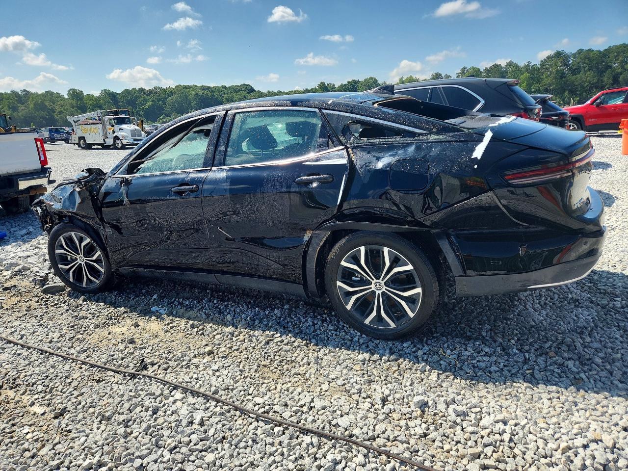 2024 Toyota Crown Limited - Image 2