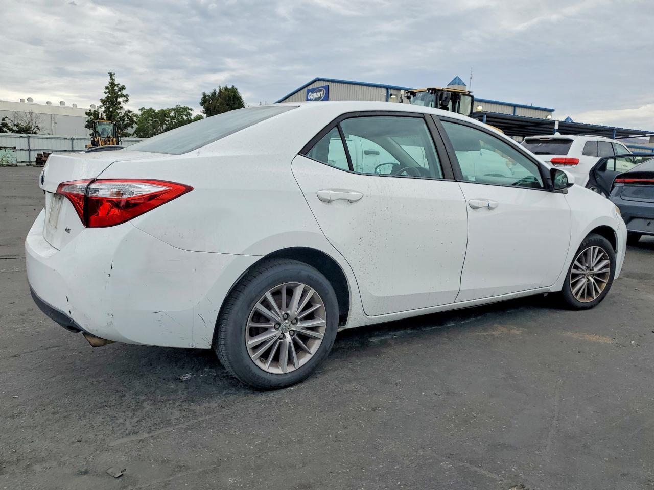 2015 Toyota Corolla Le Plus - Image 3