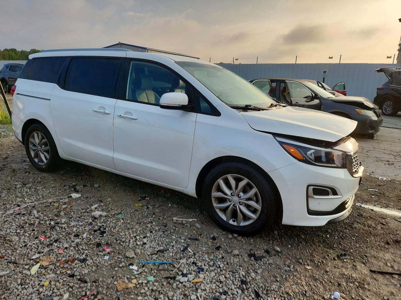 2019 Kia Sedona Ex - Фото 4