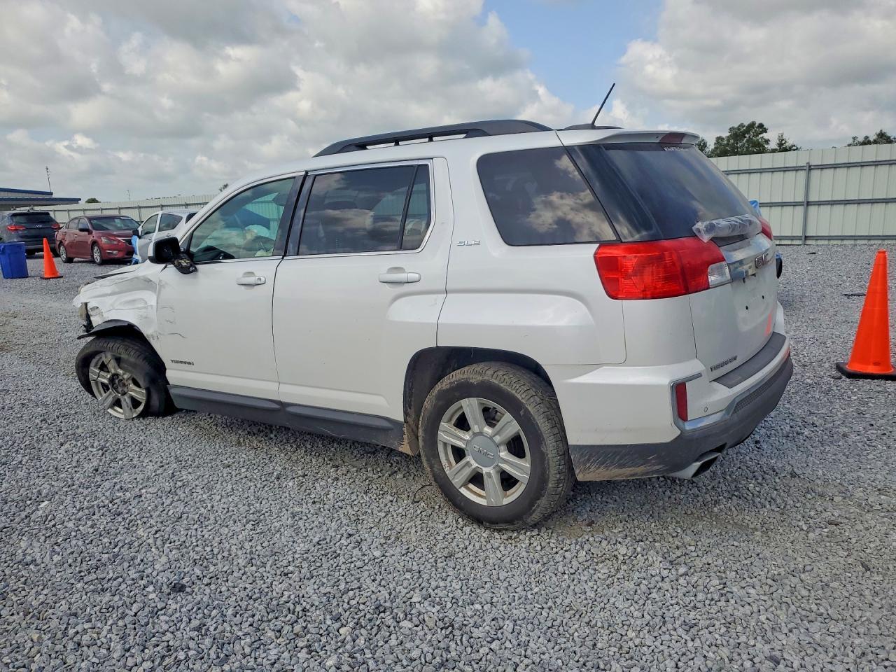 2016 GMC Terrain Sle - Фото 2