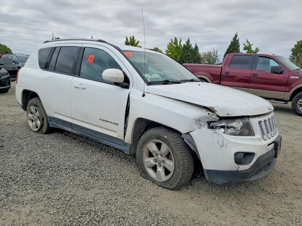 2017 Jeep Compass Latitude - Фото 4