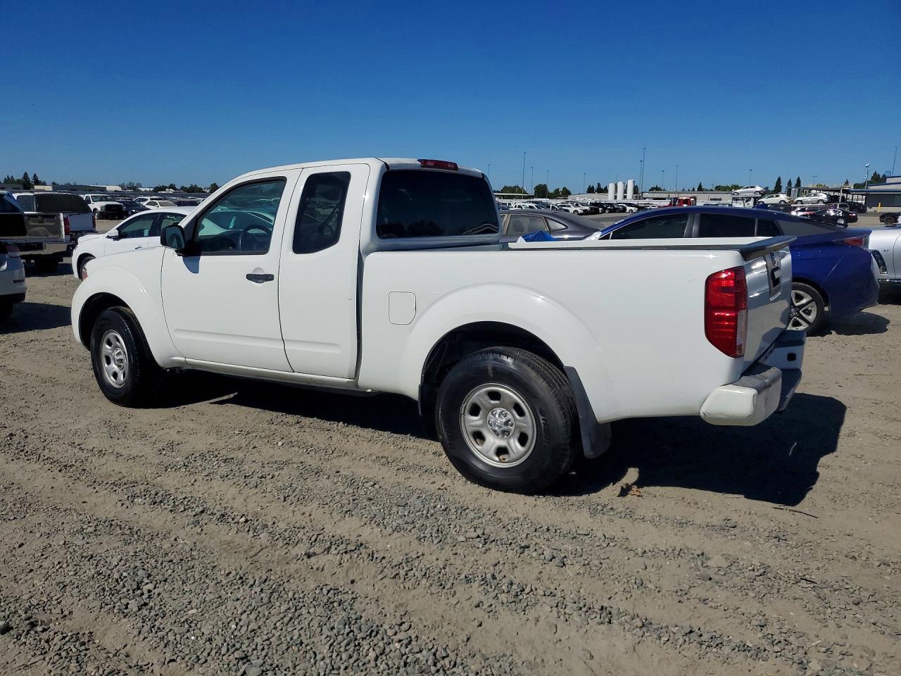 2020 Nissan Frontier S - Image 2