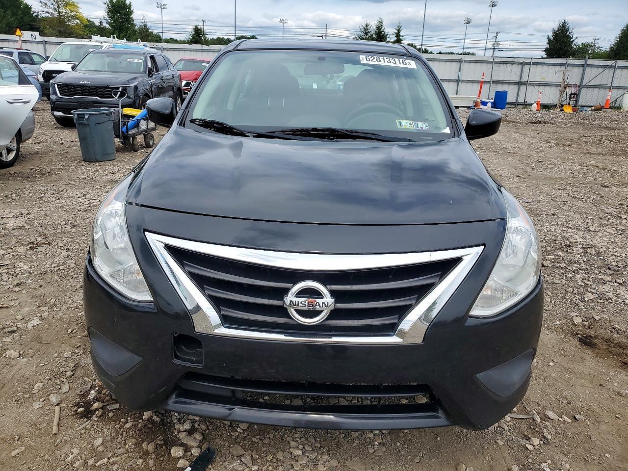 2019 Nissan Versa S Plus - Фото 5