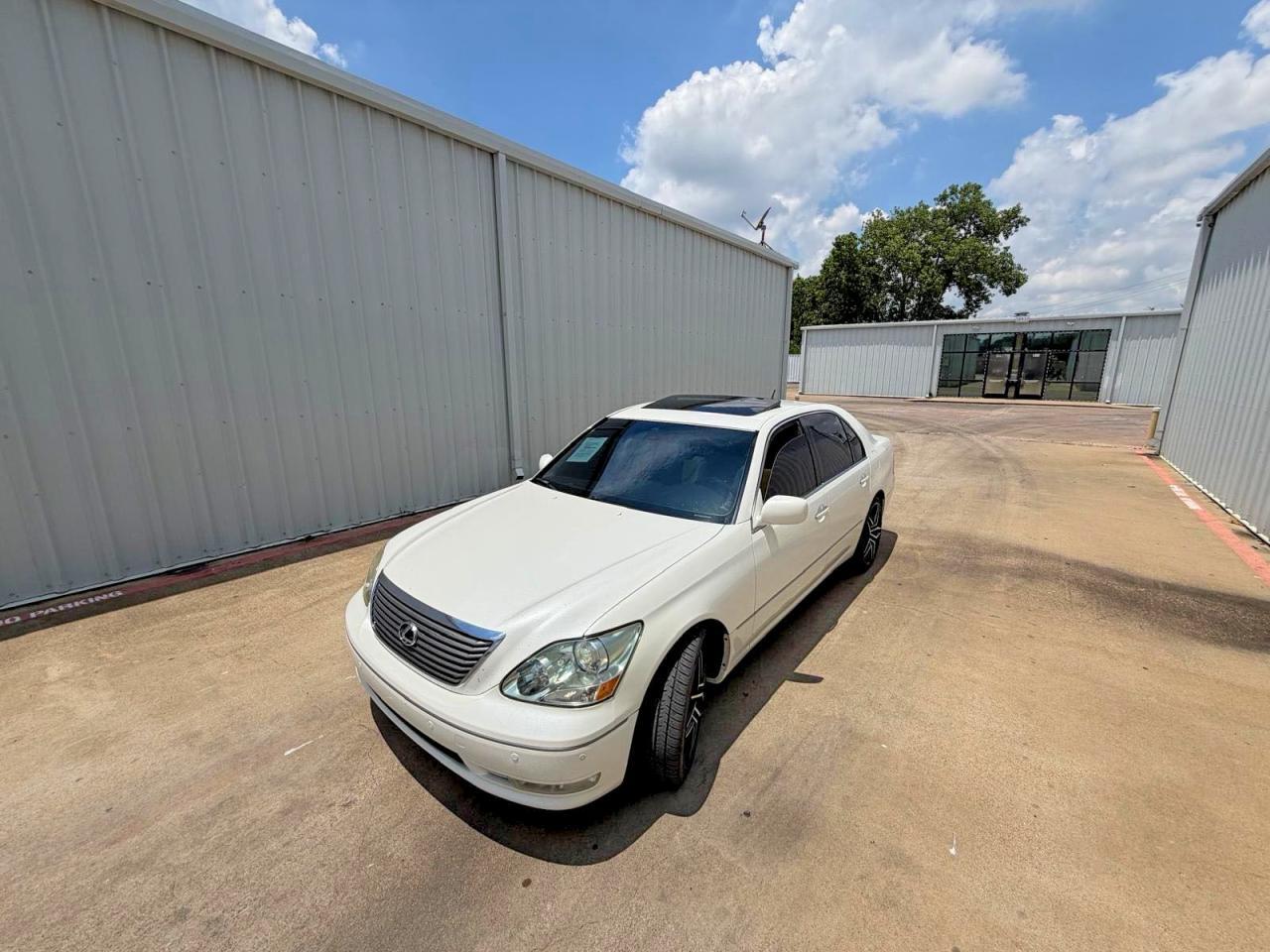 2006 Lexus Ls 430 - Image 2
