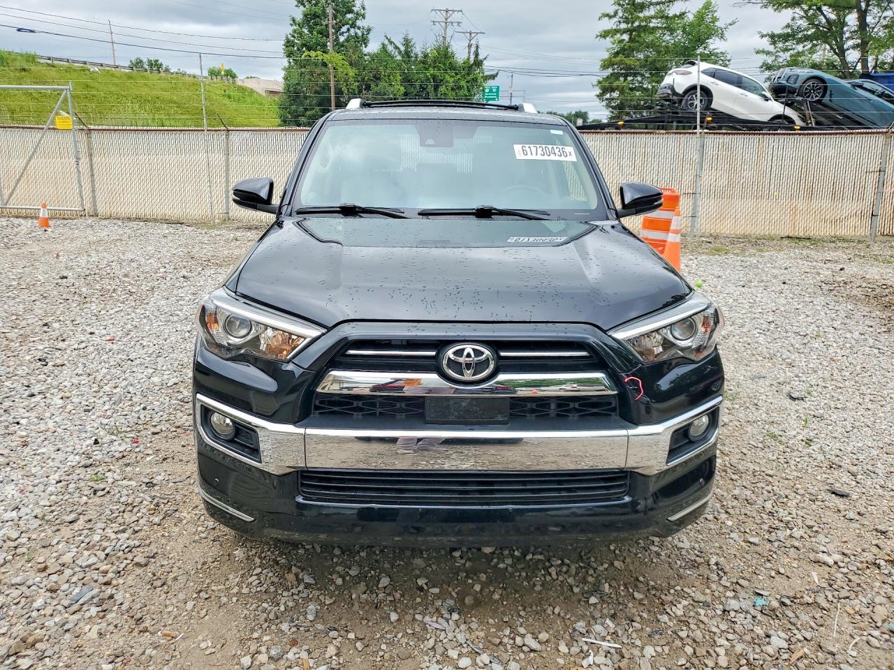 2020 Toyota 4Runner Limited - Фото 5