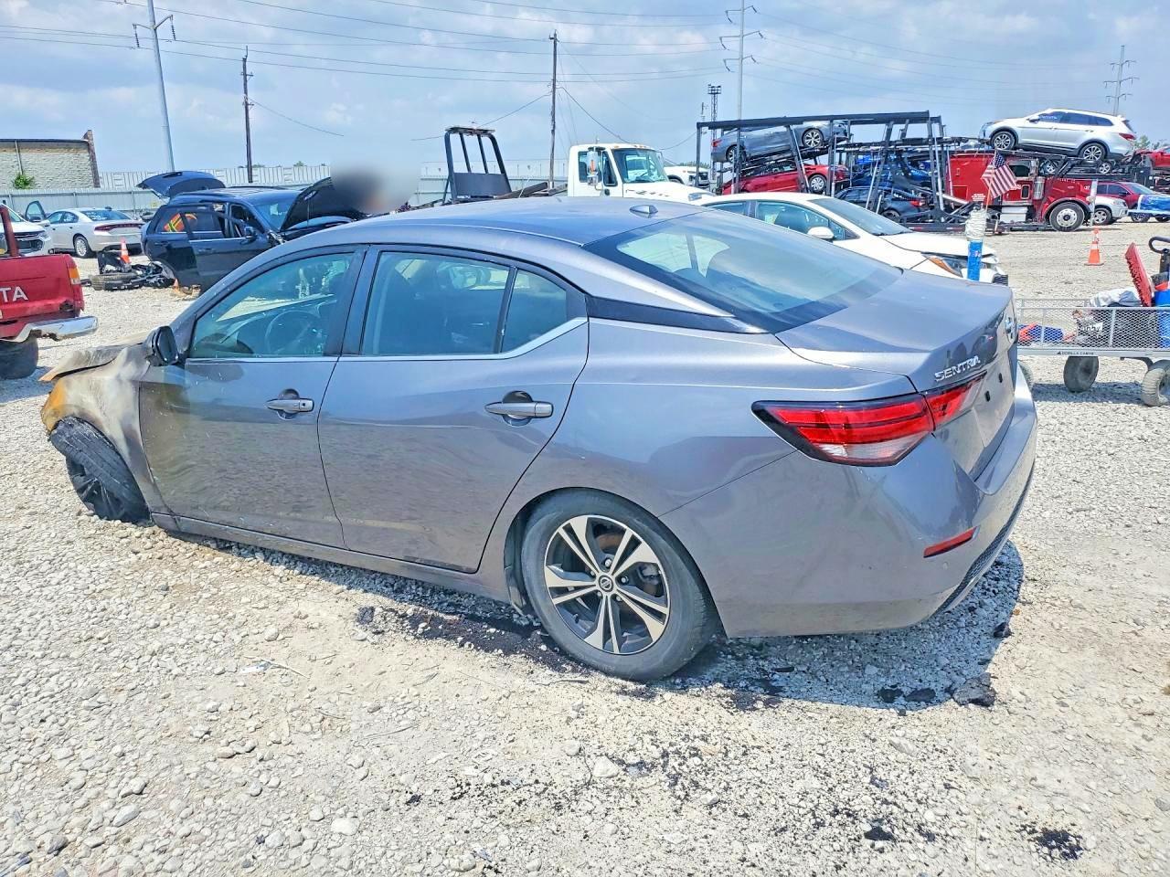 2022 Nissan Sentra Sv - Image 2