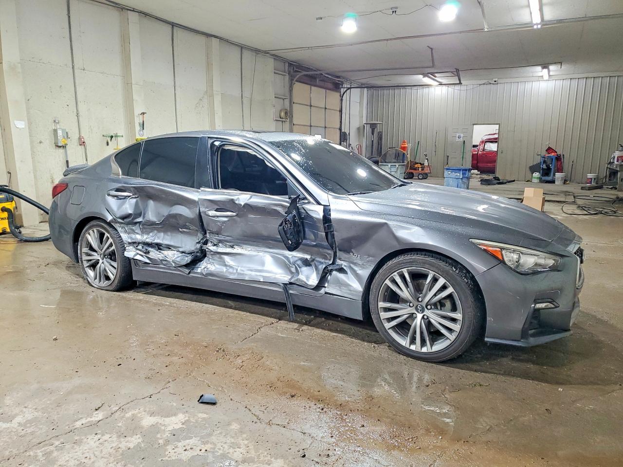 2018 Infiniti Q50 3.0T Sport - Фото 4