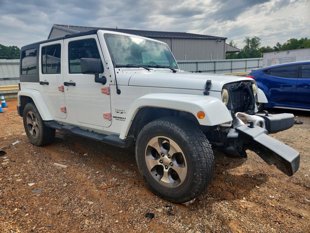 2017 Jeep Wrangler Unlimited Sahara - Фото 4