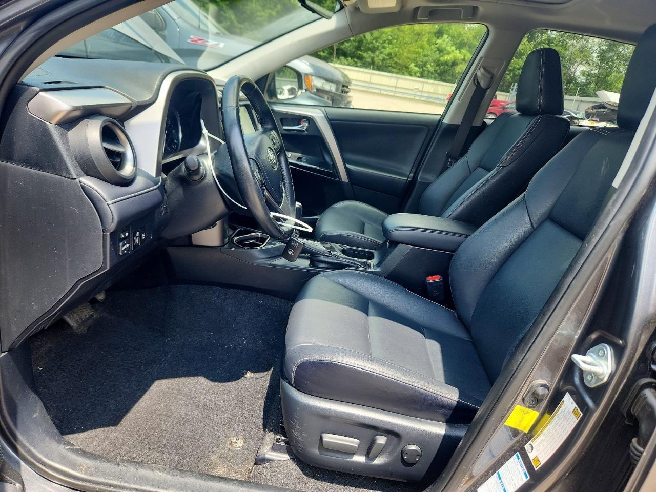 2018 Toyota Rav4 Hv Limited - Image 7