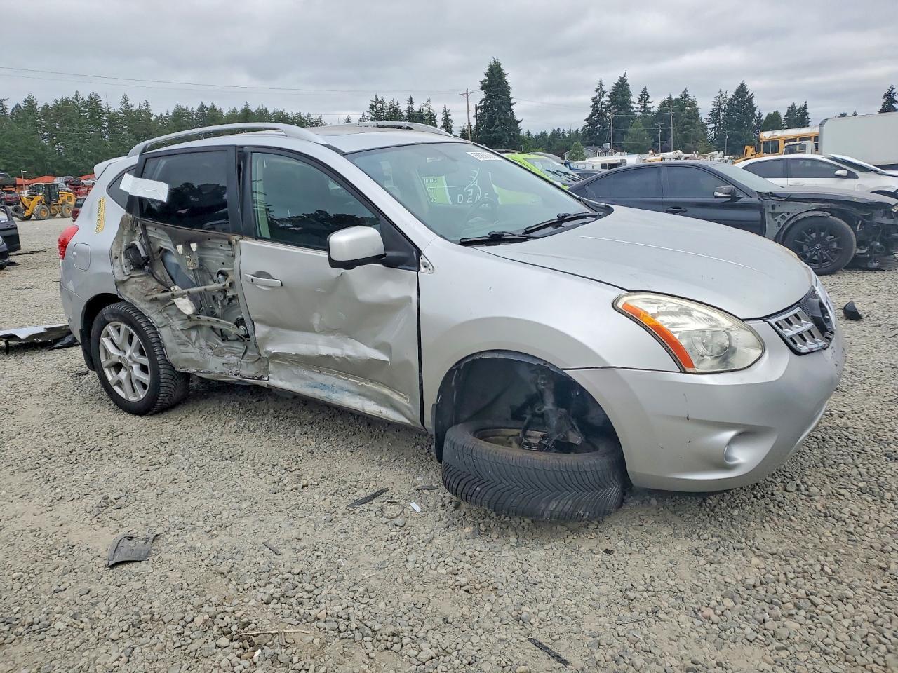 2013 Nissan Rogue S - Фото 4