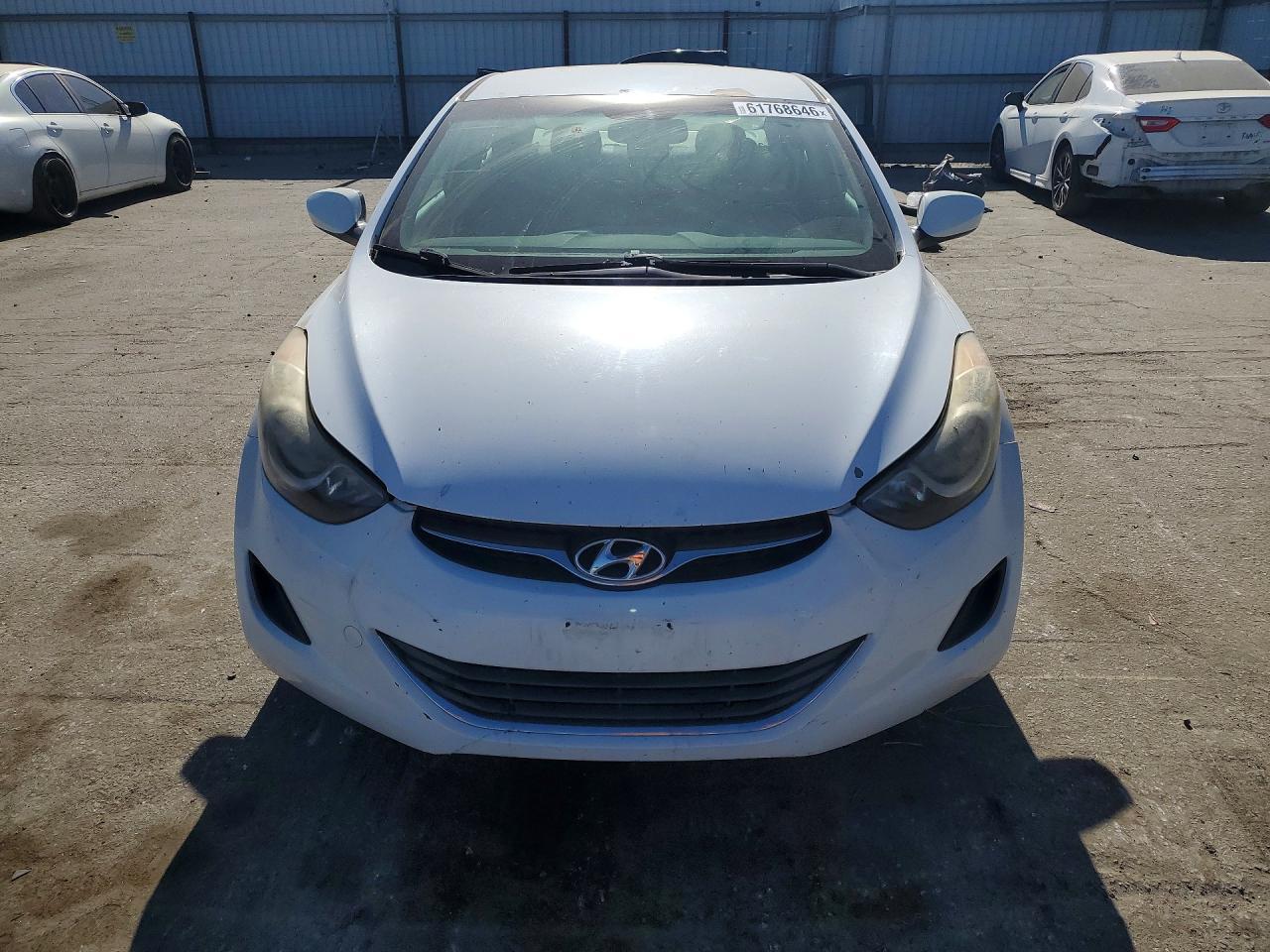 2013 Hyundai Elantra Gls - Фото 5