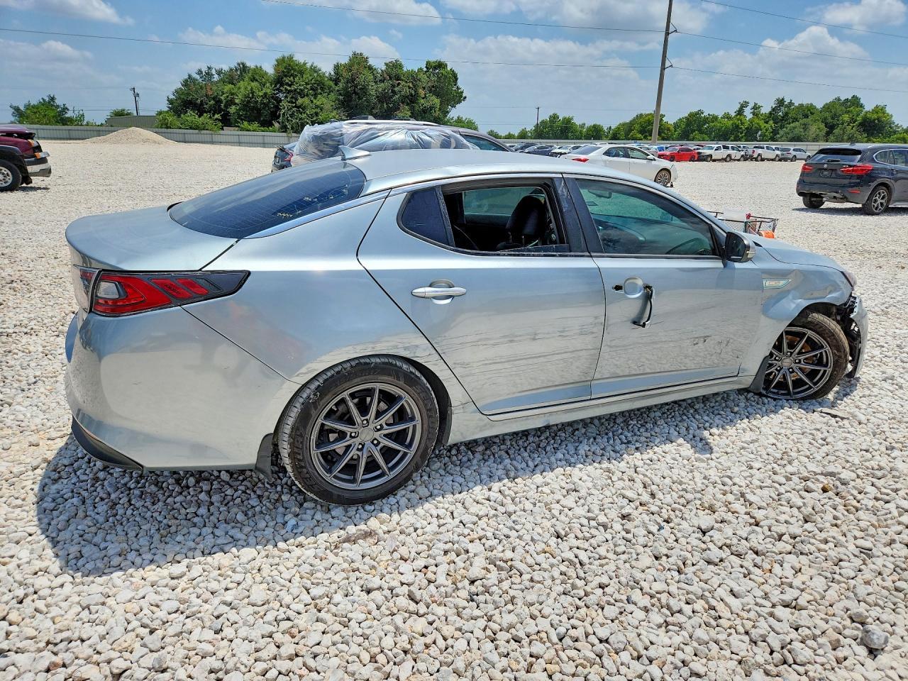 2016 Kia Optima Hybrid - Image 3