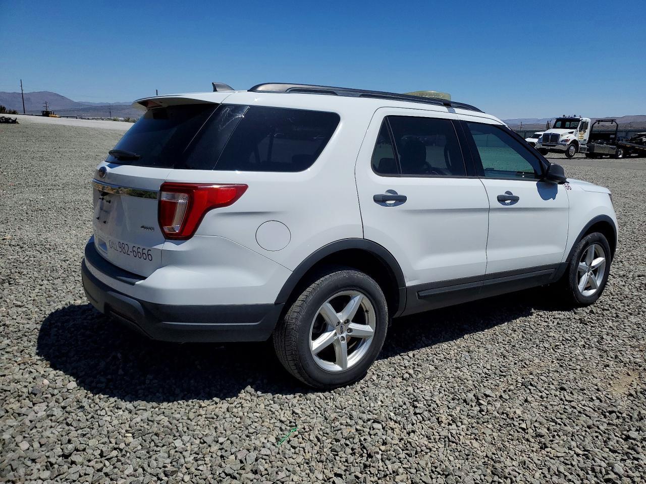 2018 Ford Explorer - Image 3