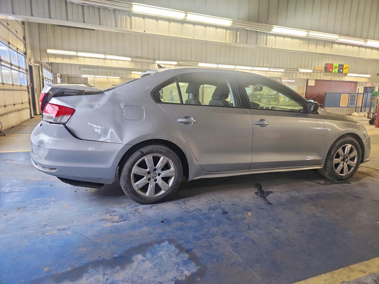 2015 Volkswagen Jetta Se - Фото 3