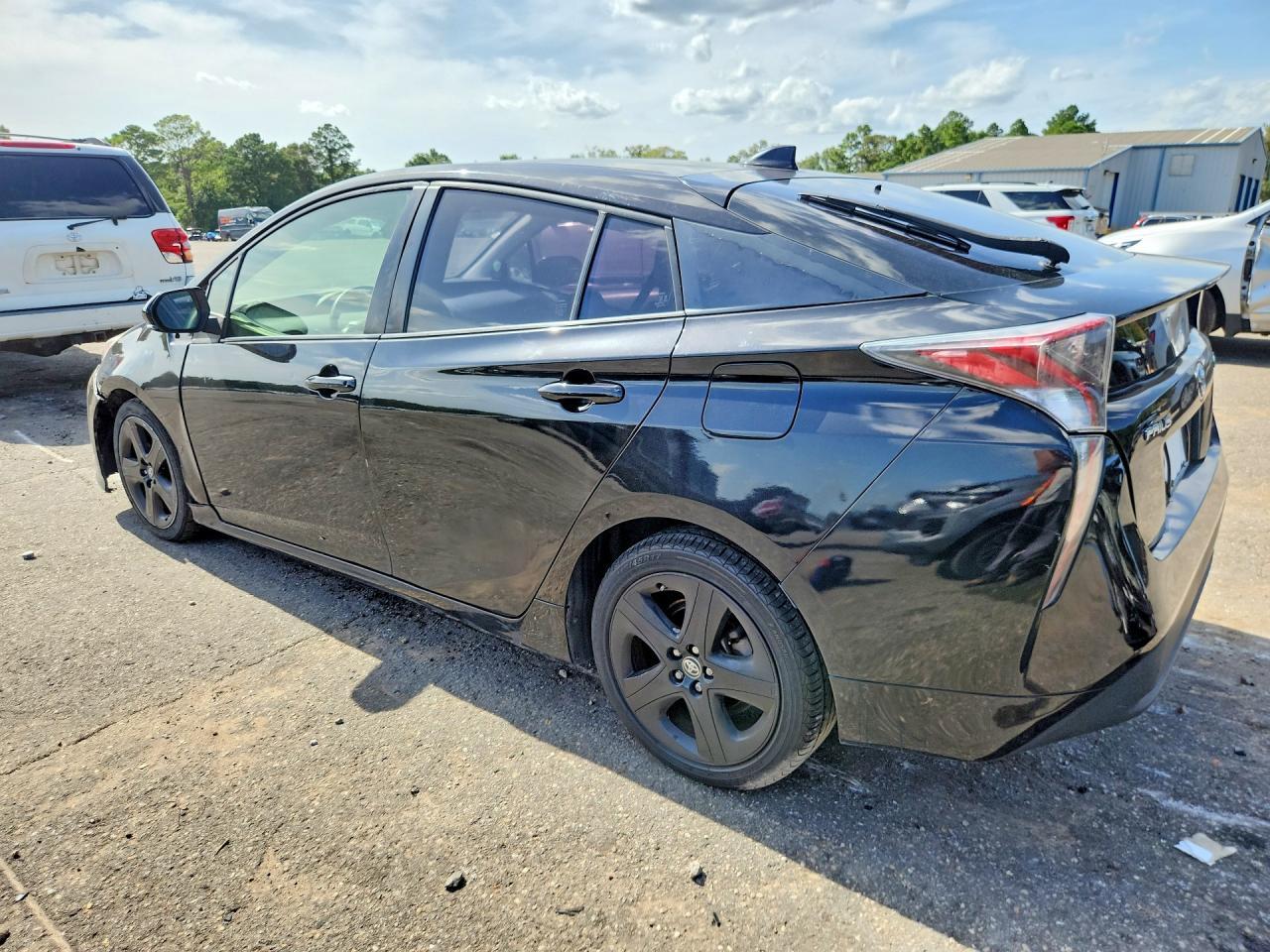 2017 Toyota Prius Two - Фото 2