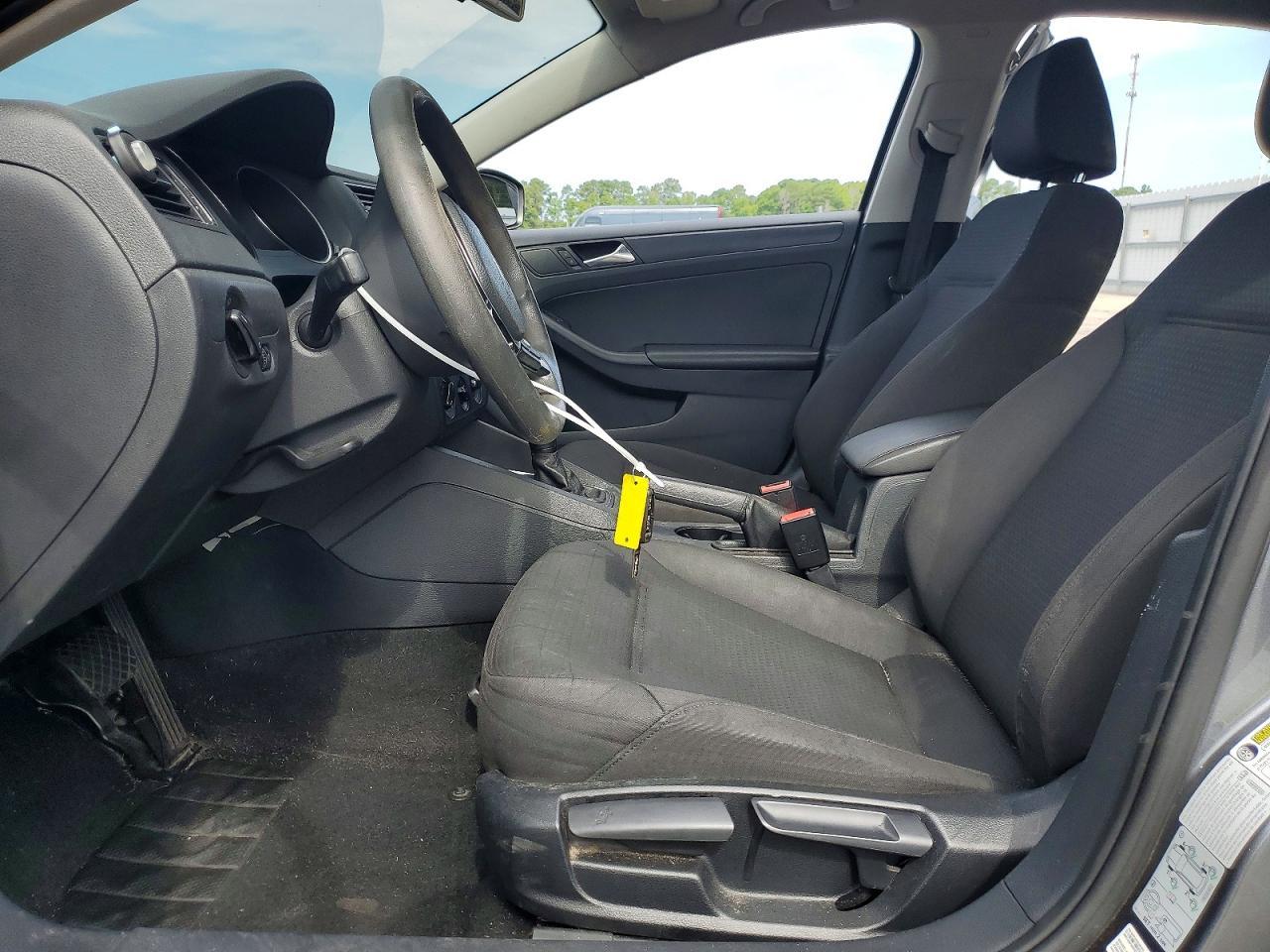 2015 Volkswagen Jetta Base - Image 7