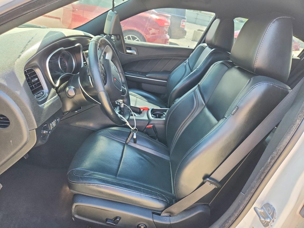 2018 Dodge Charger R/T - Image 7