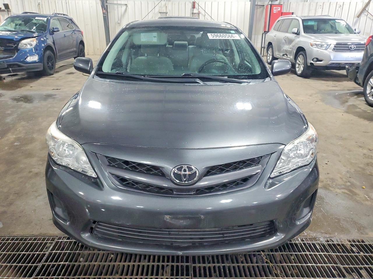 2013 Toyota Corolla L - Фото 5