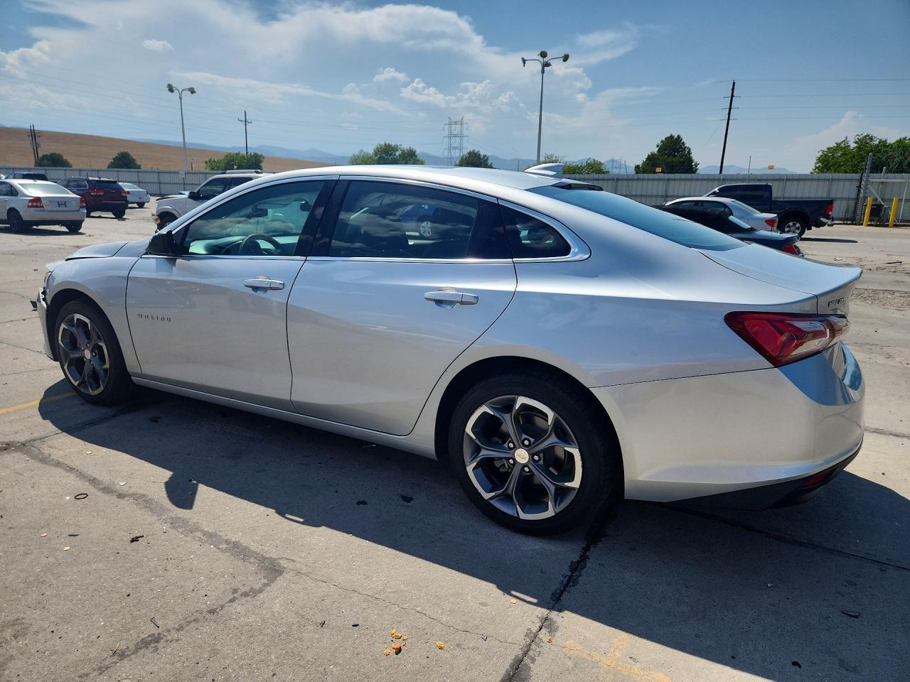 2021 Chevrolet Malibu Lt - Фото 2