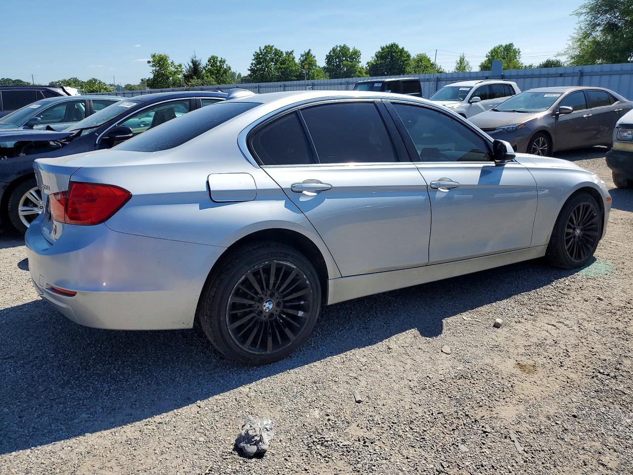 2013 BMW 328 Xi - Image 3