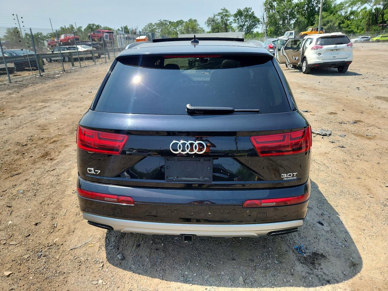 2017 Audi Q7 Premium Plus - Фото 6