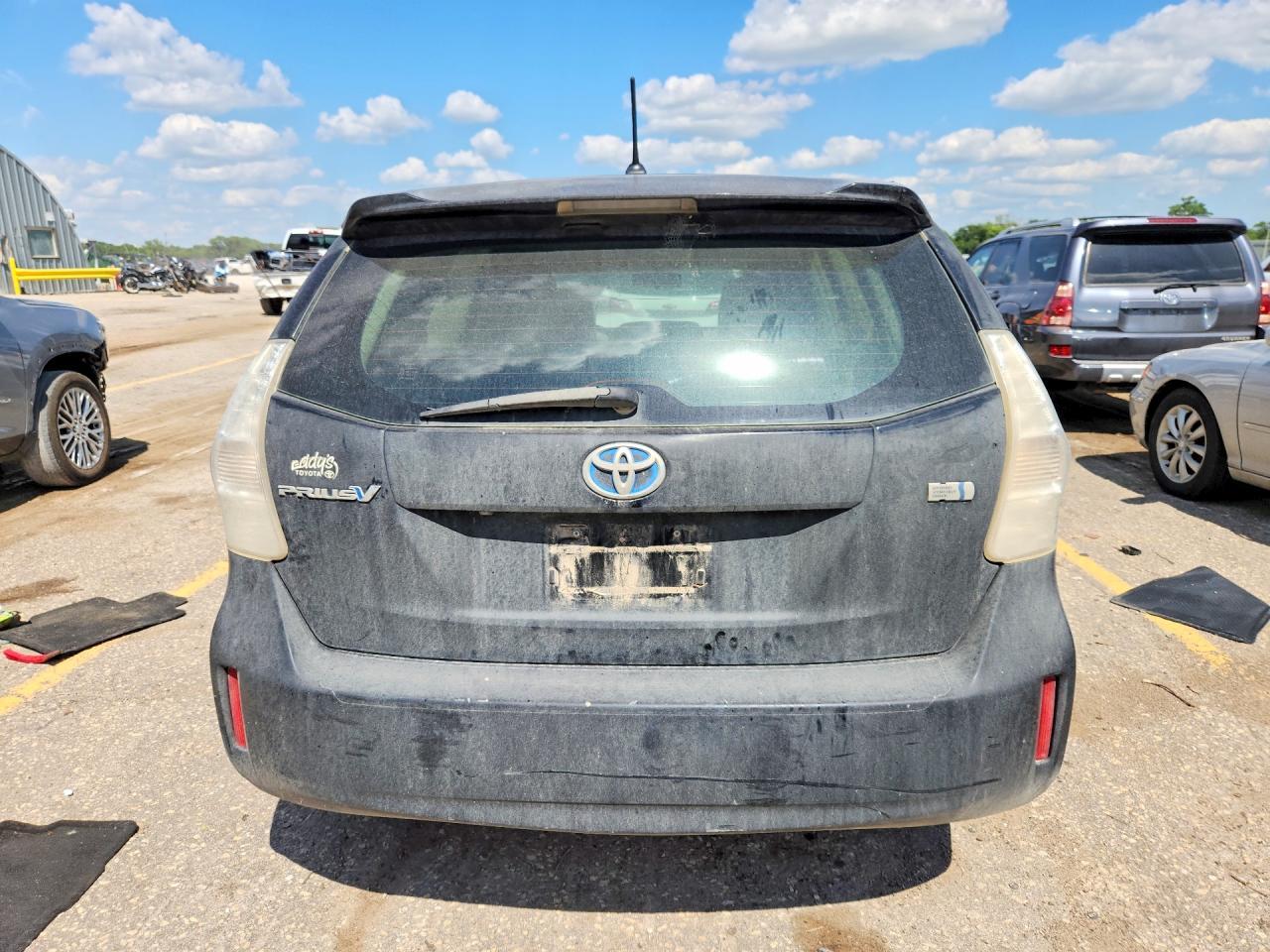 2012 Toyota Prius V Two - Фото 6