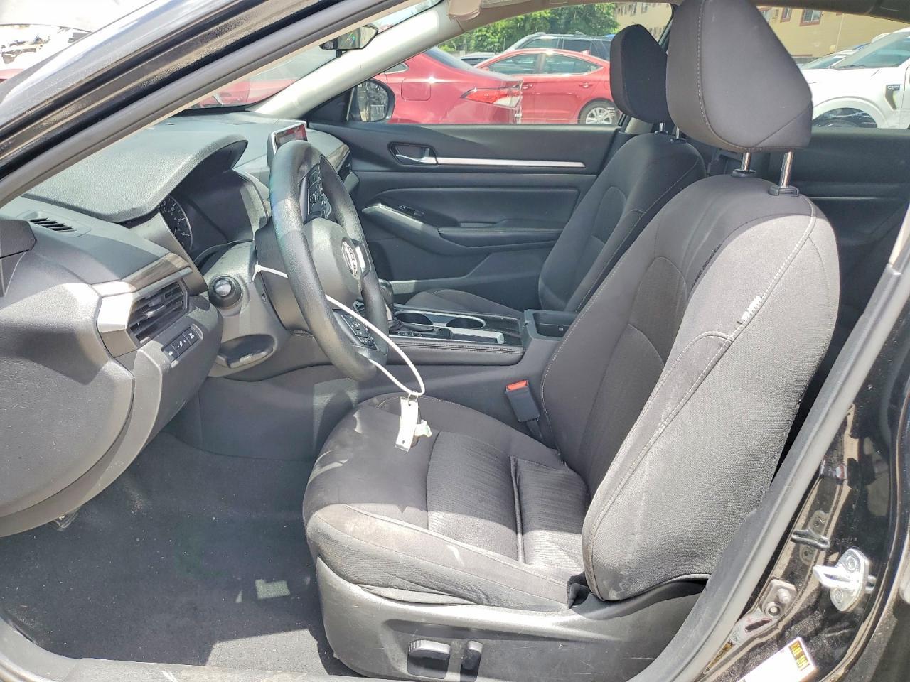 2023 Nissan Altima Sv - Image 7