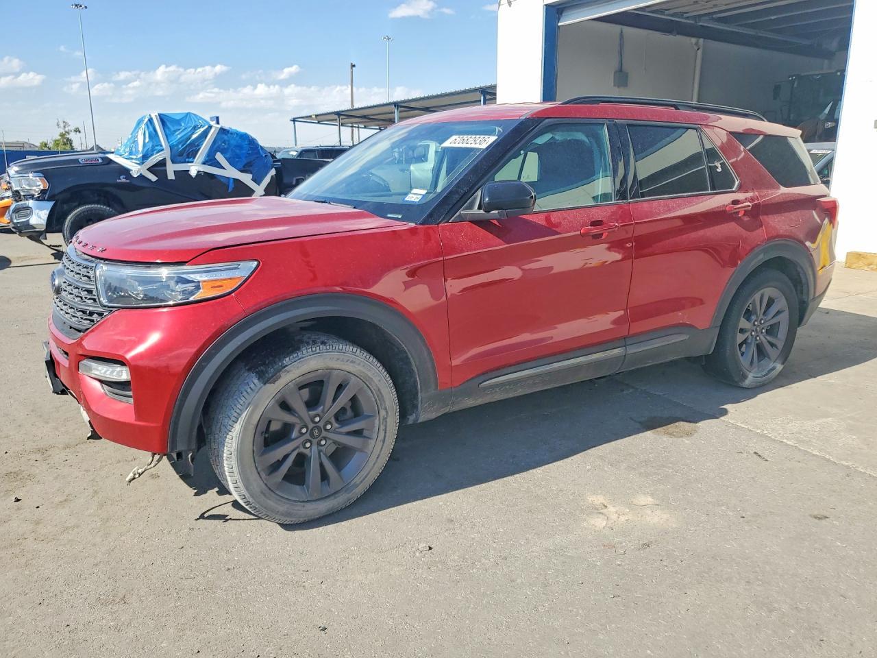 2023 Ford Explorer Xlt