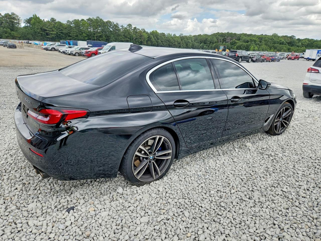 2021 BMW 540 Xi - Фото 3