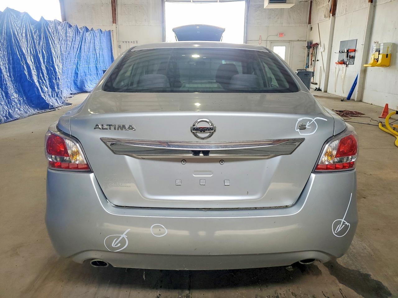 2015 Nissan Altima 2.5 S - Фото 6
