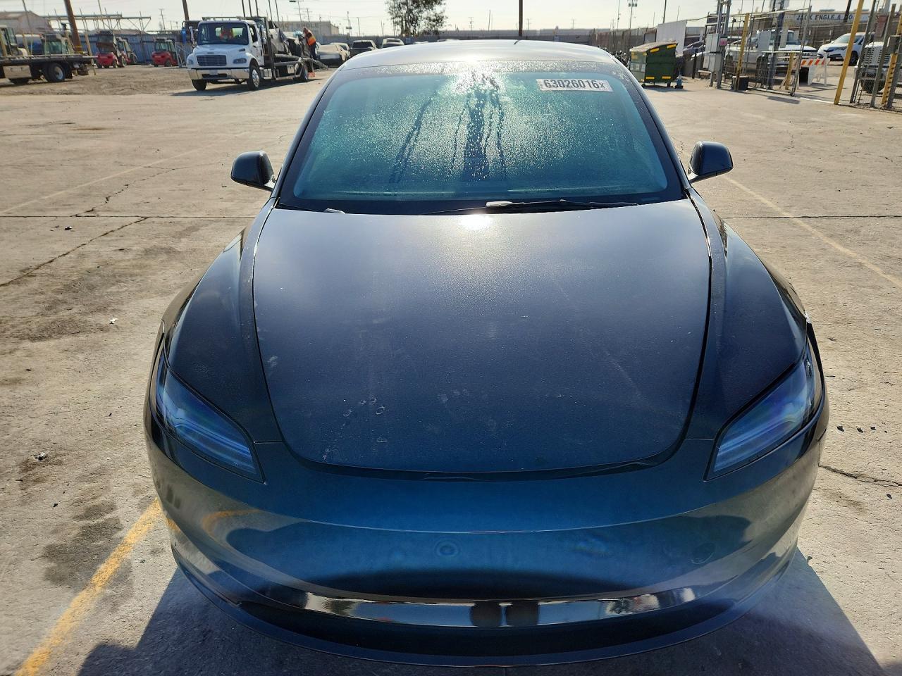2025 Tesla Model 3 - Image 5